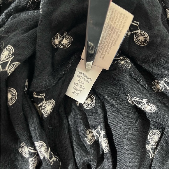 Old Navy Bicycle Infinity Scarf Black/White One Size B2 - Picture 4 of 5